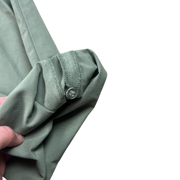 Athleta Tribeca Utility Crop High Rise Straight Leg Pants Sage Green Size 8 - Picture 5 of 10